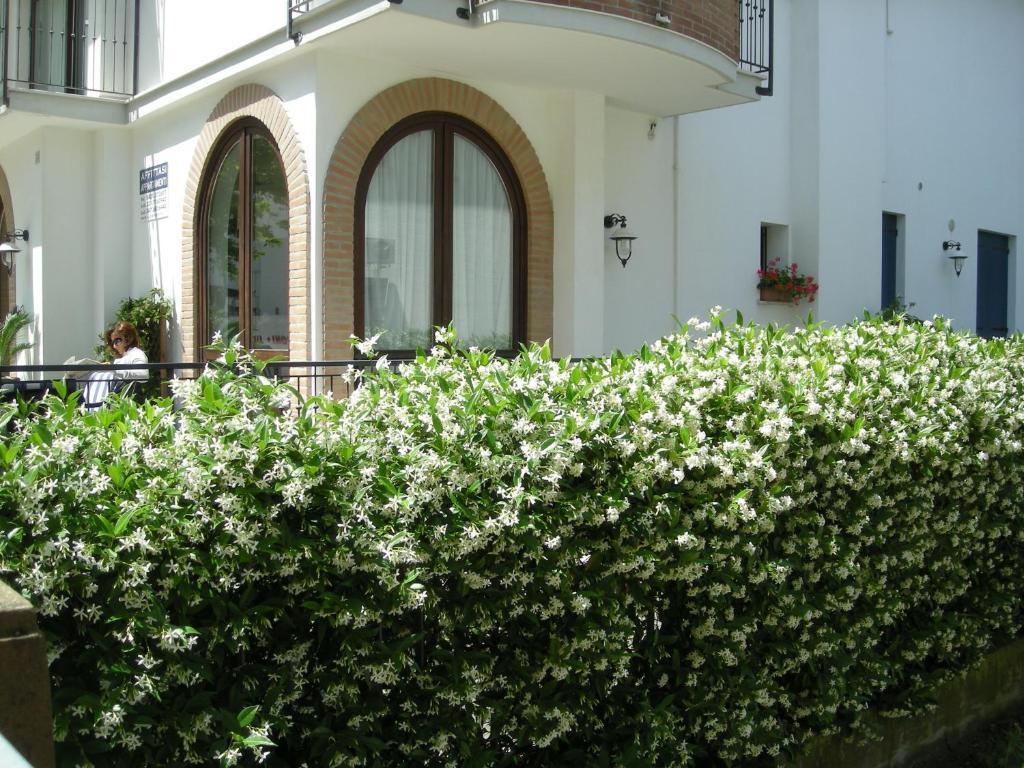 Ilios Residence Lido di Jesolo Exterior foto