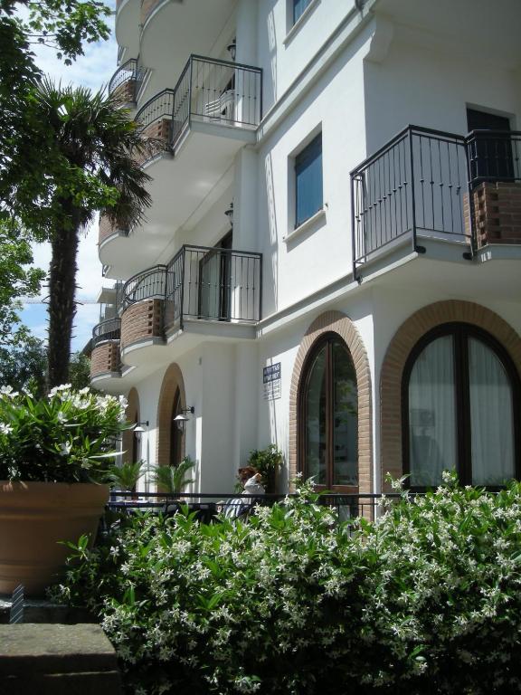 Ilios Residence Lido di Jesolo Exterior foto
